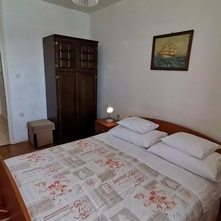 Apartment Vidovic *