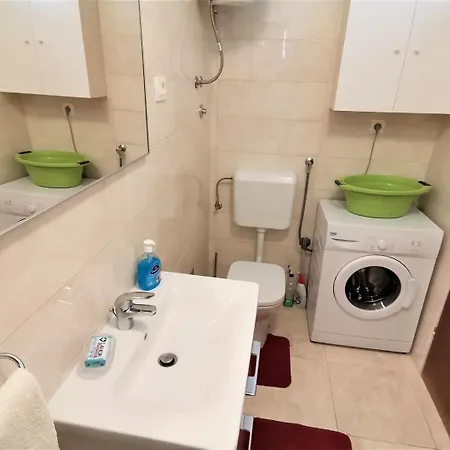 Apartment Vidovic Primosten